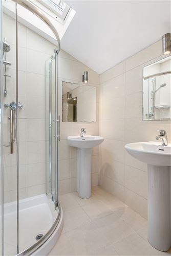 2 Brehon Court, Harold's Grange Road, Rathfarnham, Dublin 16