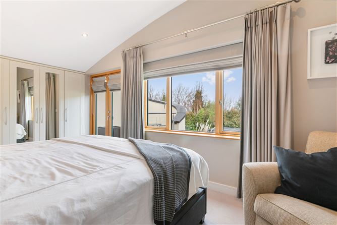 2 Brehon Court, Harold's Grange Road, Rathfarnham, Dublin 16