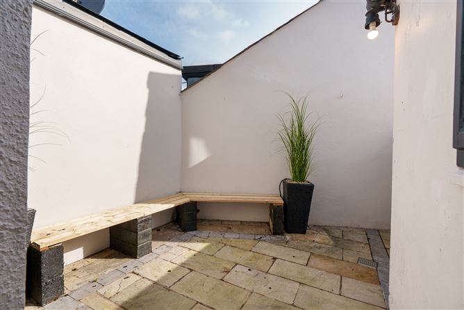 9 Woodland View, Old Youghal Road, Cork