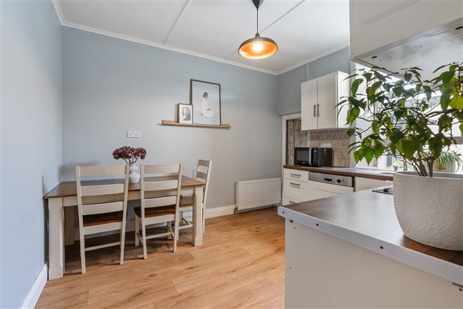 9 Woodland View, Old Youghal Road, Cork