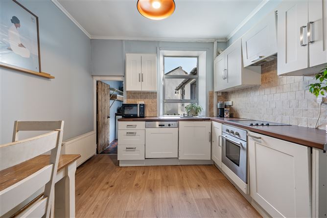 9 Woodland View, Old Youghal Road, Cork