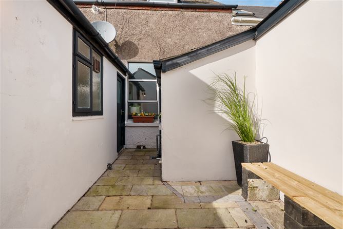 9 Woodland View, Old Youghal Road, Cork