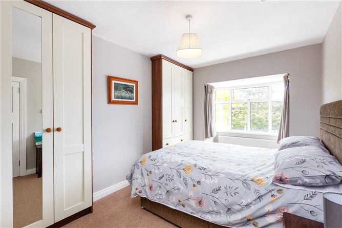 275 Collins Avenue, Whitehall, Dublin 9
