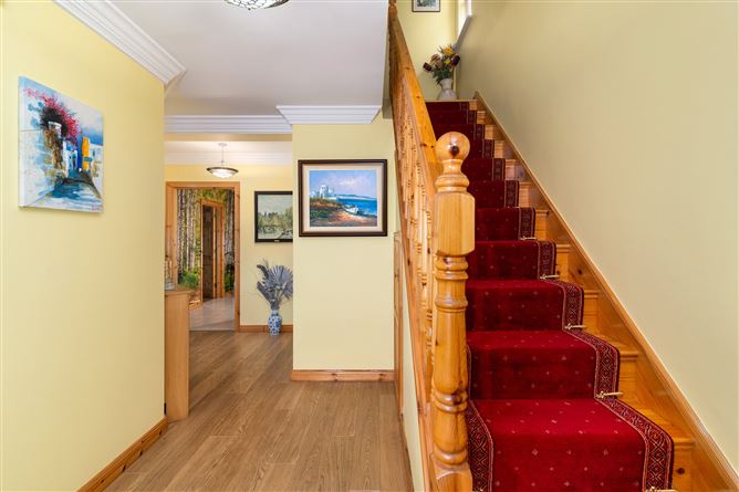 18 Bally Too Manor, Tarmonbarry, Co. Roscommon.