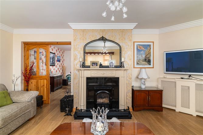 18 Bally Too Manor, Tarmonbarry, Co. Roscommon.