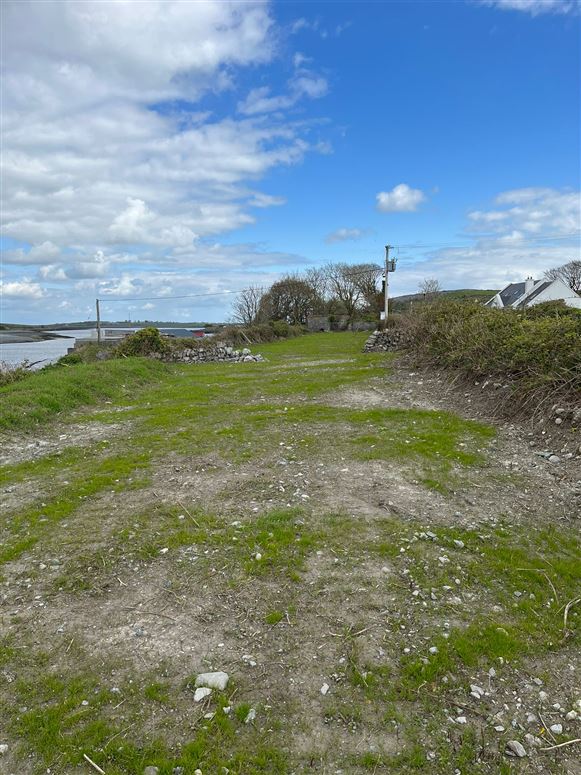 For Sale c. 0.7 ACRE AT NEWQUAY CO. CLARE, Newquay, Clare For Sale c. 0.7 ACRE AT NEWQUAY CO. CLARE, Newquay, Clare