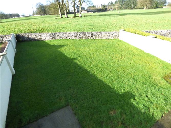 34 Claremount Manor, Claremorris, Mayo