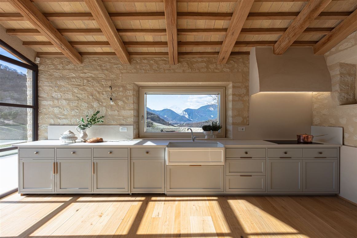 Fey Wild Hill,San Lazzaro, Marche, Italy