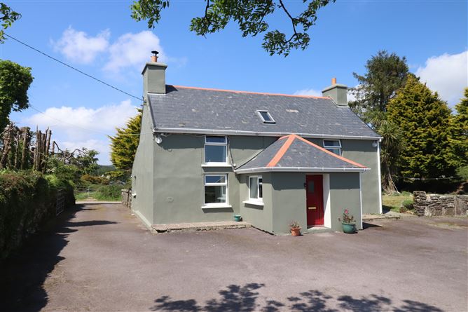 Carhoogarriff, Leap,   West Cork