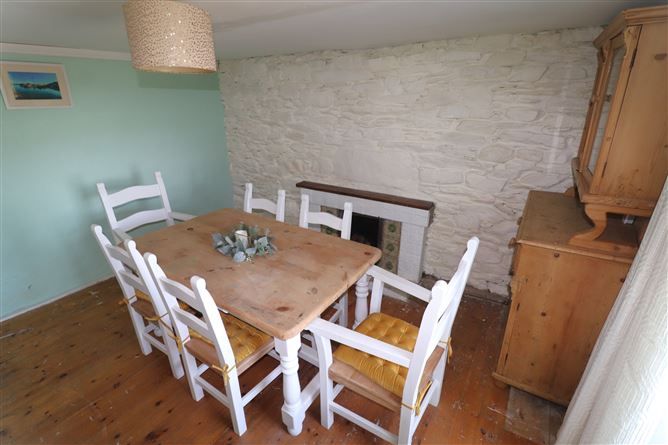 Carhoogarriff, Leap,   West Cork