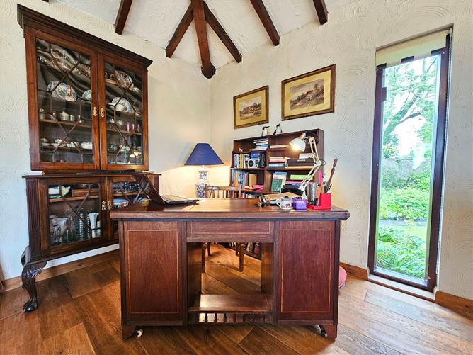 Manusmore, Clarecastle, Ennis, Co. Clare
