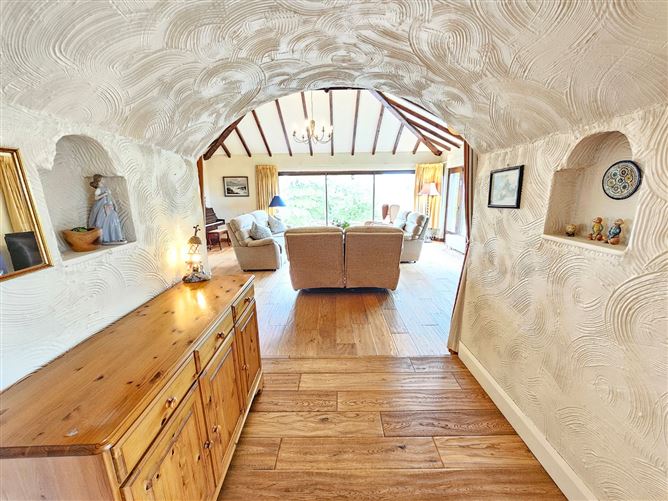 Manusmore, Clarecastle, Ennis, Co. Clare