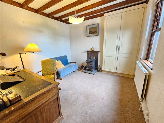Manusmore, Clarecastle, Ennis, Co. Clare