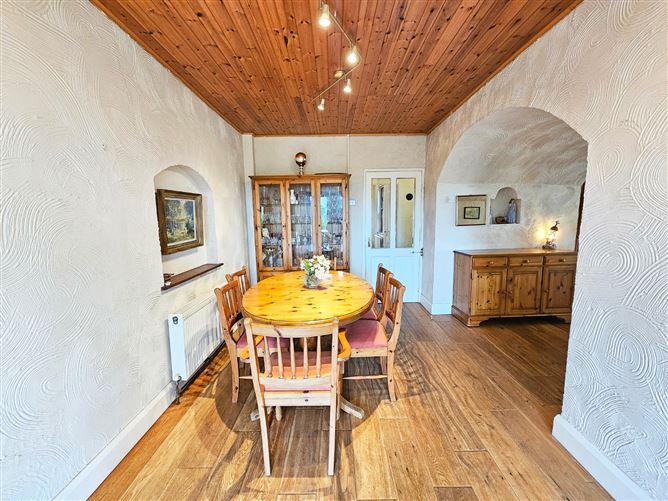 Manusmore, Clarecastle, Ennis, Co. Clare