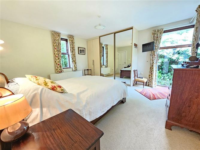 Manusmore, Clarecastle, Ennis, Co. Clare