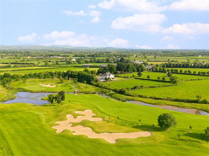 Ladycastle House, Ladycastle Lower, Straffan, Co. Kildare