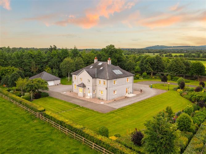 Ladycastle House, Ladycastle Lower, Straffan, Co. Kildare