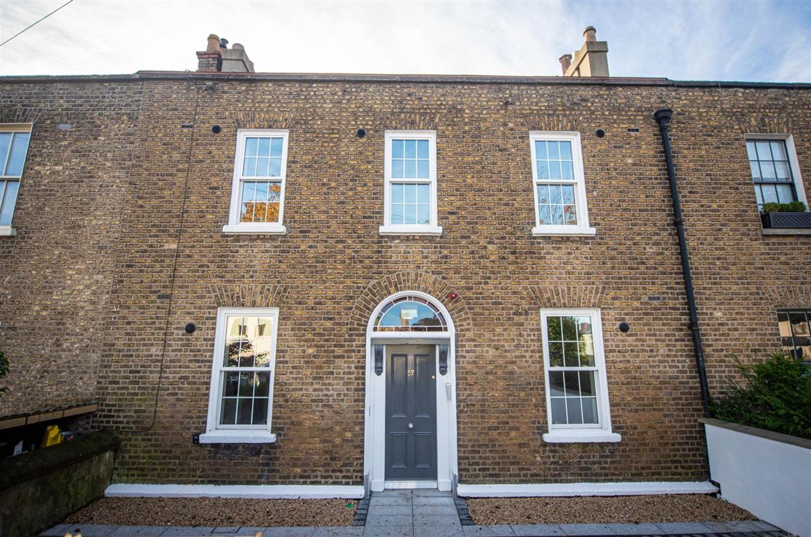 Apt. 2, 57 Bath Avenue, Dublin 4, County Dublin