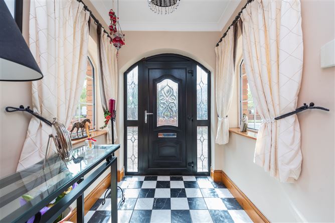 https://photos-a.propertyimages.ie/media/9/1/6/4962619/1ed7b59b-7b7c-486c-8cc8-5c148f329748_l.jpg