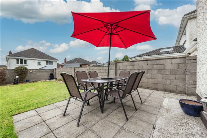 https://photos-a.propertyimages.ie/media/9/1/6/4962619/1ed7b59b-7b7c-486c-8cc8-5c148f329748_l.jpg