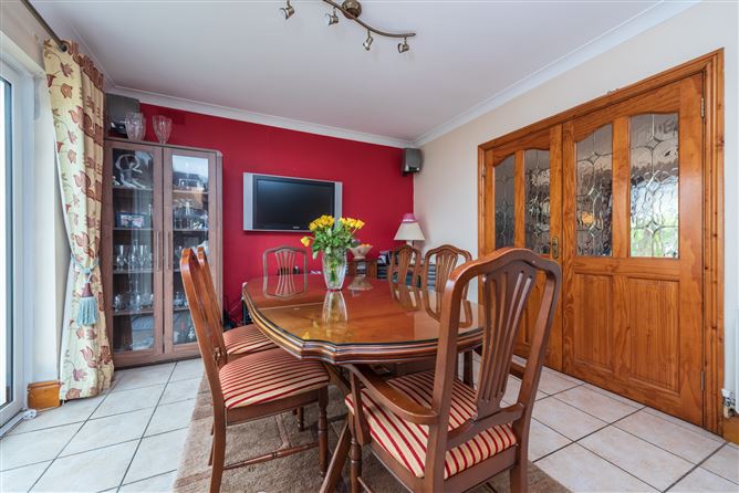 https://photos-a.propertyimages.ie/media/9/1/6/4962619/1ed7b59b-7b7c-486c-8cc8-5c148f329748_l.jpg