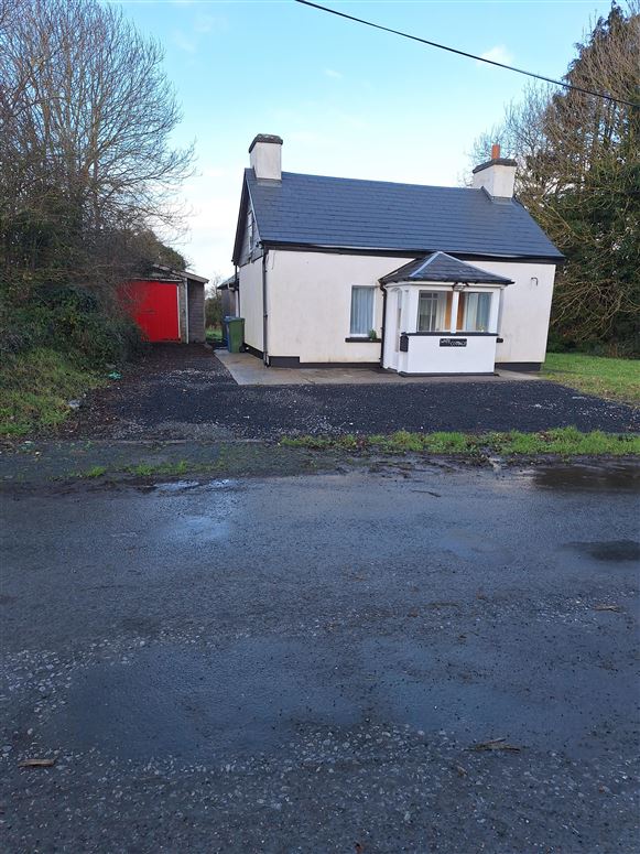 Oldtown Lodge, Hospital, Limerick