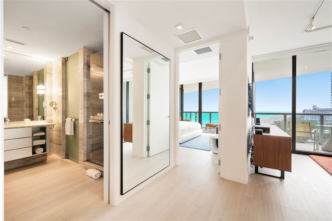 Ocean & City Views,Miami Beach,Florida,USA