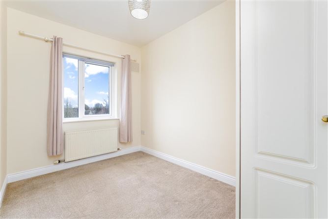 17 Block A Ballymount Square, Ballymount , Ballymount, Dublin 12