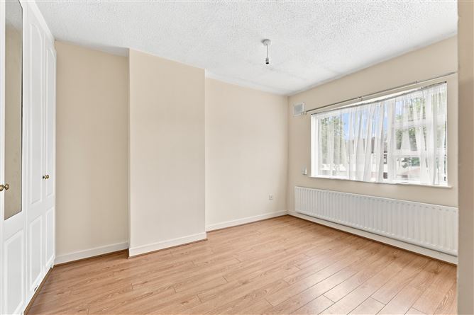 Photo 14 of 14 — 12 Heather Grove, Marlay Wood, Rathfarnham, Dublin 16