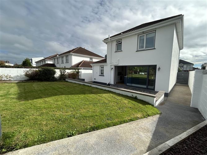 33 The Hawthorns, Limerick Road, Ennis, County Clare