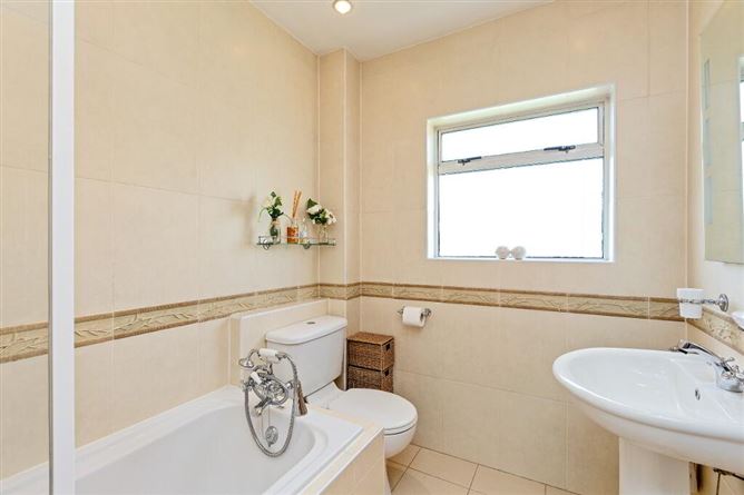 17 Cherbury Park Avenue, Lucan, Dublin