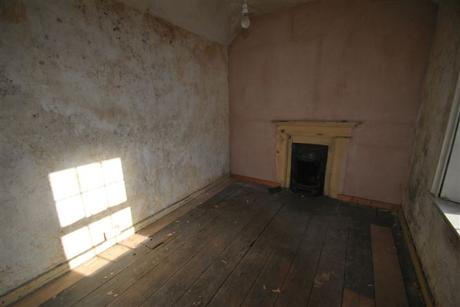 3 Emmet Street, Birr, Co. Offaly