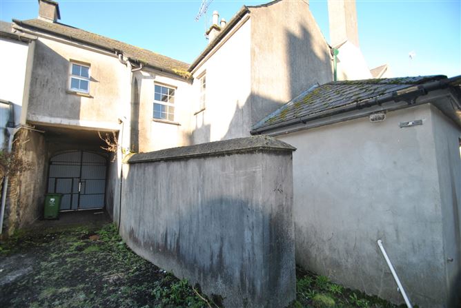 3 Emmet Street, Birr, Co. Offaly