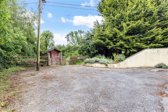 Holly Tree House, Carrickane, Cavan