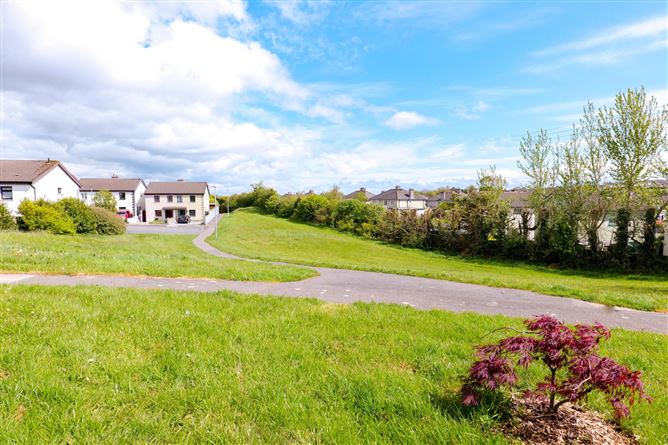 38 Claremont Park, Circular Road, Rahoon, Galway