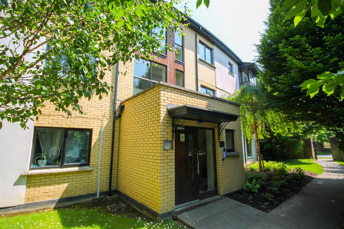 23 Blackthorn Hill Close, Rathcoole, Co. Dublin