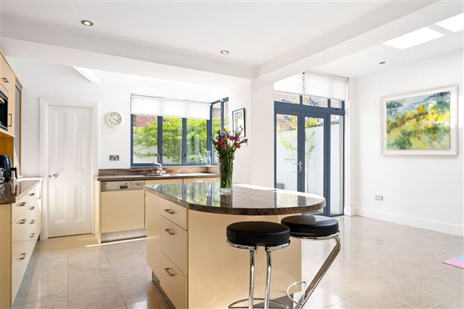 7 Auburn Avenue, Donnybrook,   Dublin 4