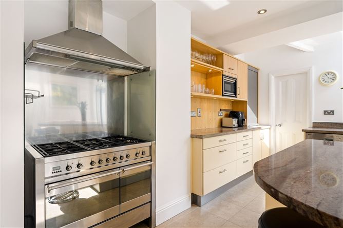 7 Auburn Avenue, Donnybrook,   Dublin 4