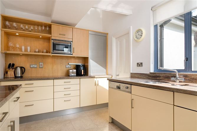 7 Auburn Avenue, Donnybrook,   Dublin 4