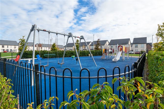 2 The Crescent, The Hawthorns, Tullamore, Offaly