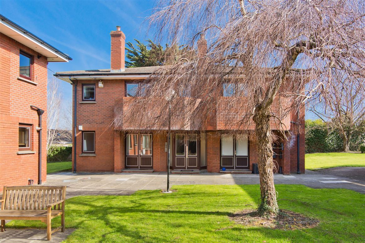 6 Brookmount Court, Rathfarnham, Dublin 14