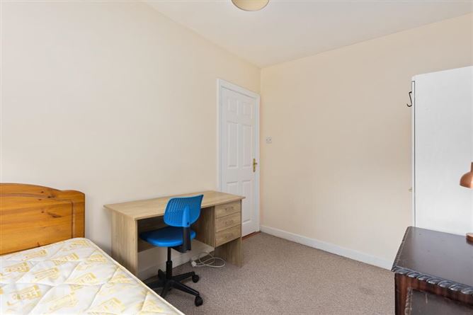 Photo 20 of 28 — 47 Beech Park, Lucan, Dublin
