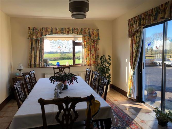 Ashdale House On 2.3 Acres, Roxborough, Roscommon