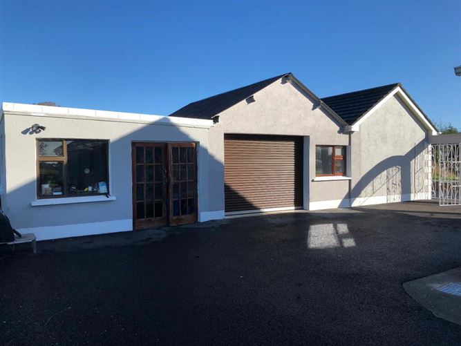 Ashdale House On 2.3 Acres, Roxborough, Roscommon