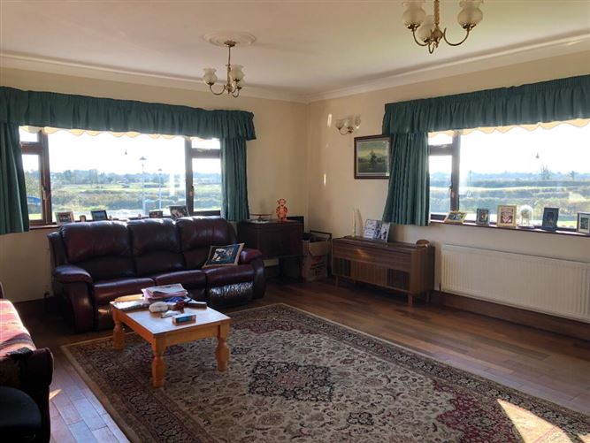Ashdale House On 2.3 Acres, Roxborough, Roscommon