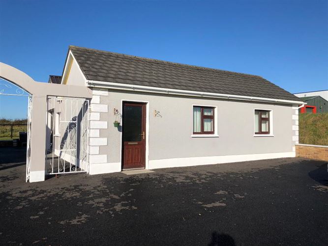 Ashdale House On 2.3 Acres, Roxborough, Roscommon