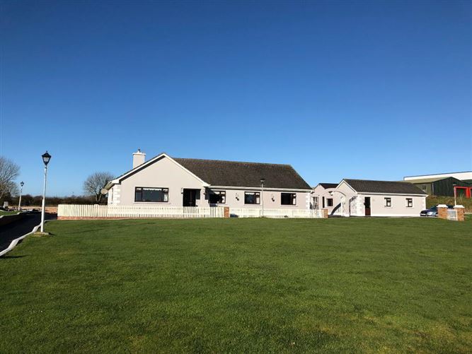 Ashdale House On 2.3 Acres, Roxborough, Roscommon