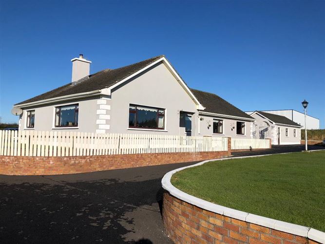 Ashdale House On 2.3 Acres, Roxborough, Roscommon