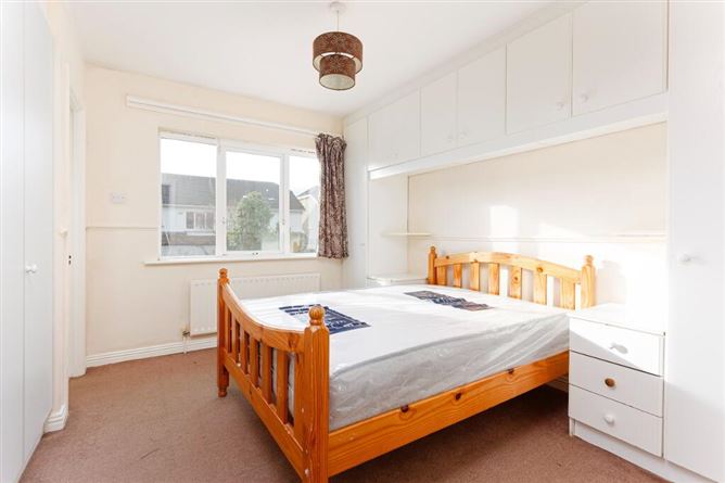 40 Earlsfort Road, Lucan, Dublin