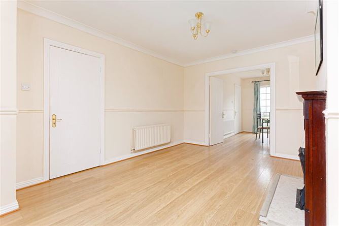 40 Earlsfort Road, Lucan, Dublin